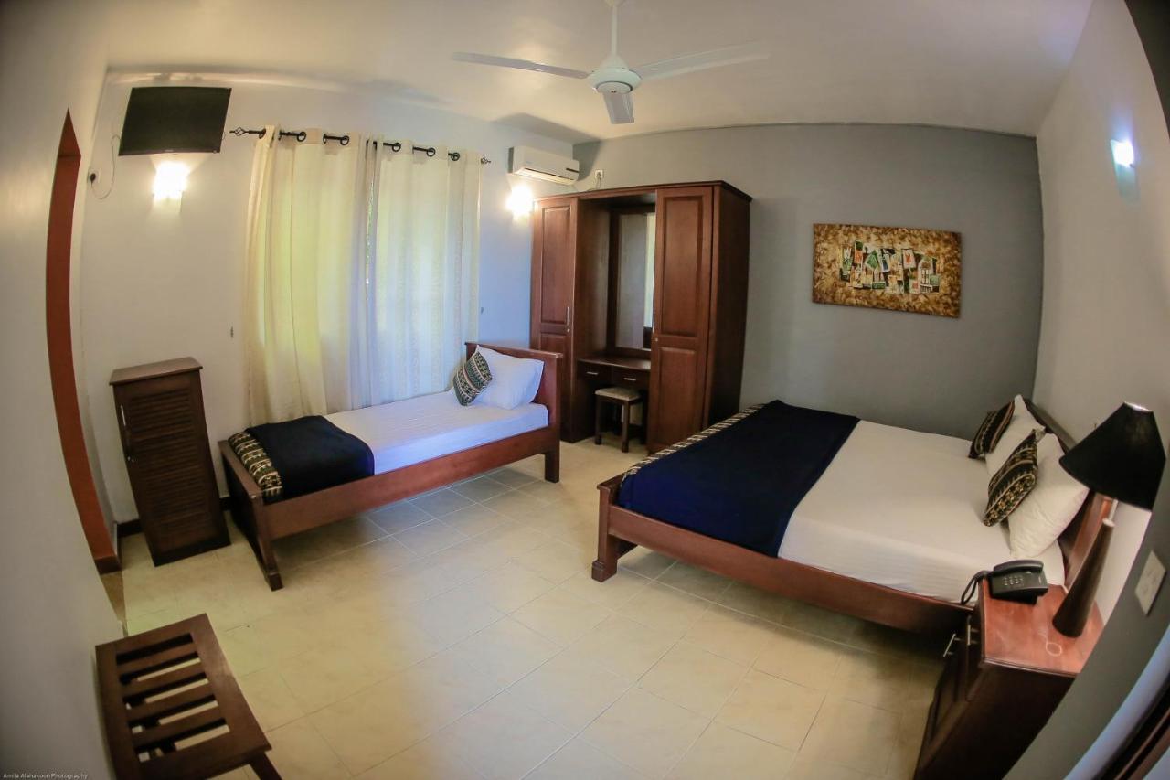 Funk Bunk - Mount View Lodge Kandy Esterno foto