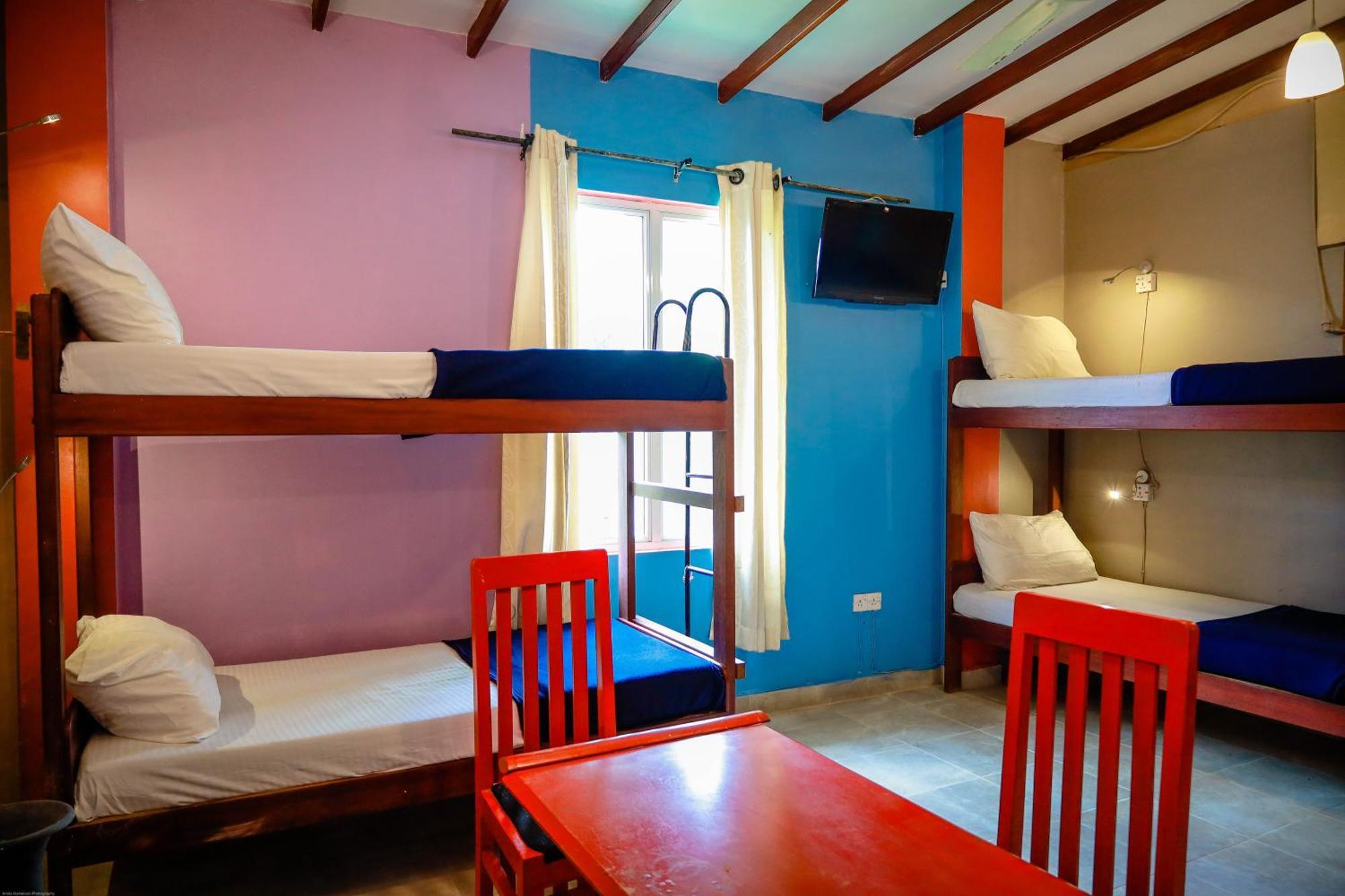 Funk Bunk - Mount View Lodge Kandy Esterno foto