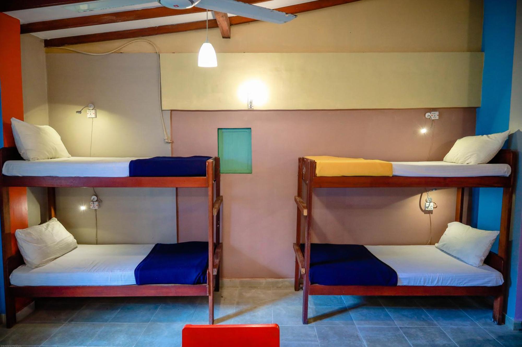 Funk Bunk - Mount View Lodge Kandy Esterno foto