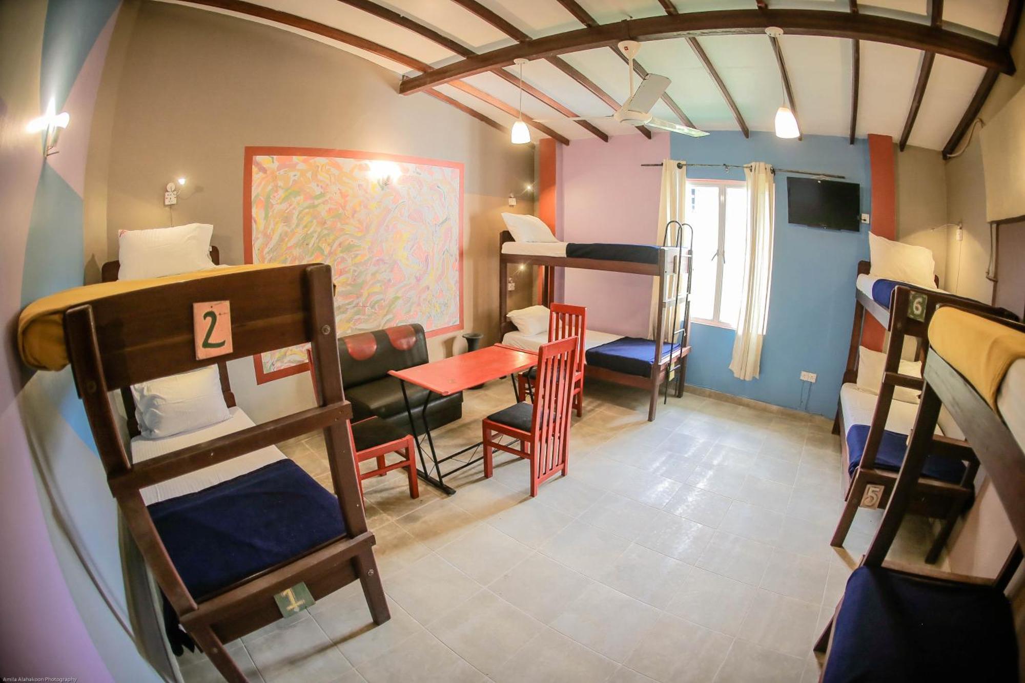 Funk Bunk - Mount View Lodge Kandy Esterno foto